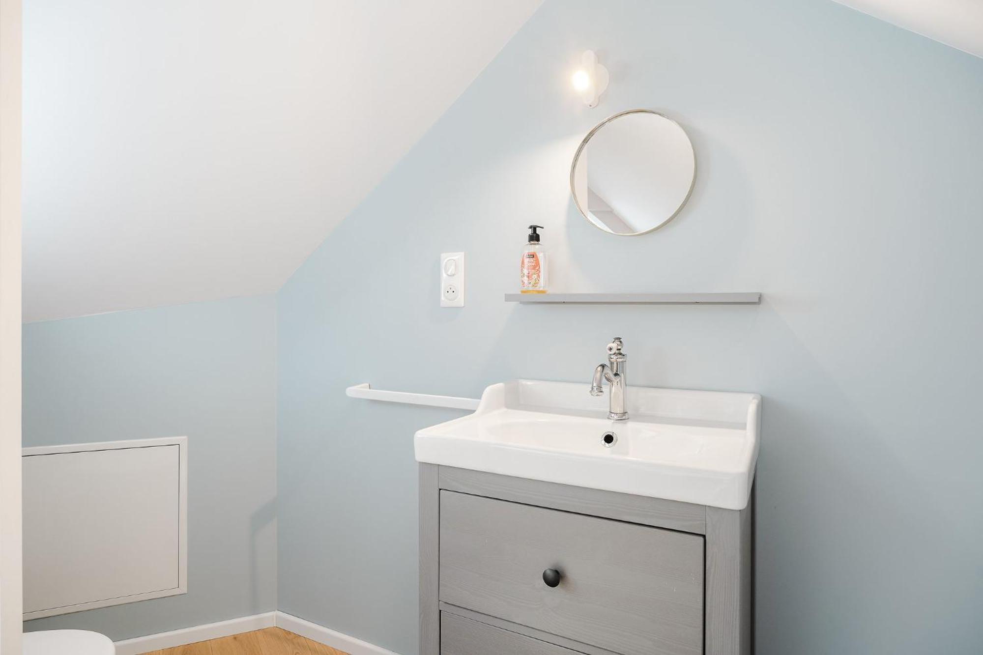 L'Atelier, Appartement Lumineux Et Cosy Ploermel Luaran gambar